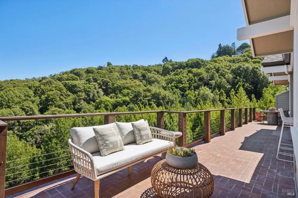 489 Green Glen Way Mill Valley, CA 94941