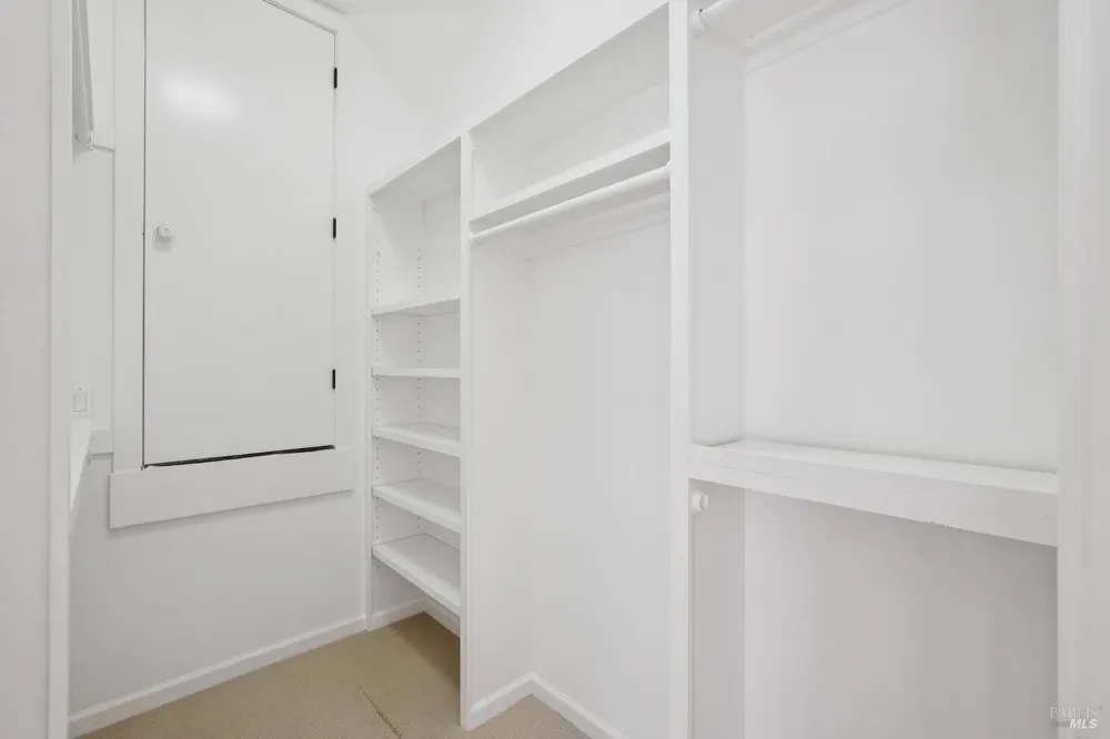 489 Green Glen Way Mill Valley, CA 94941