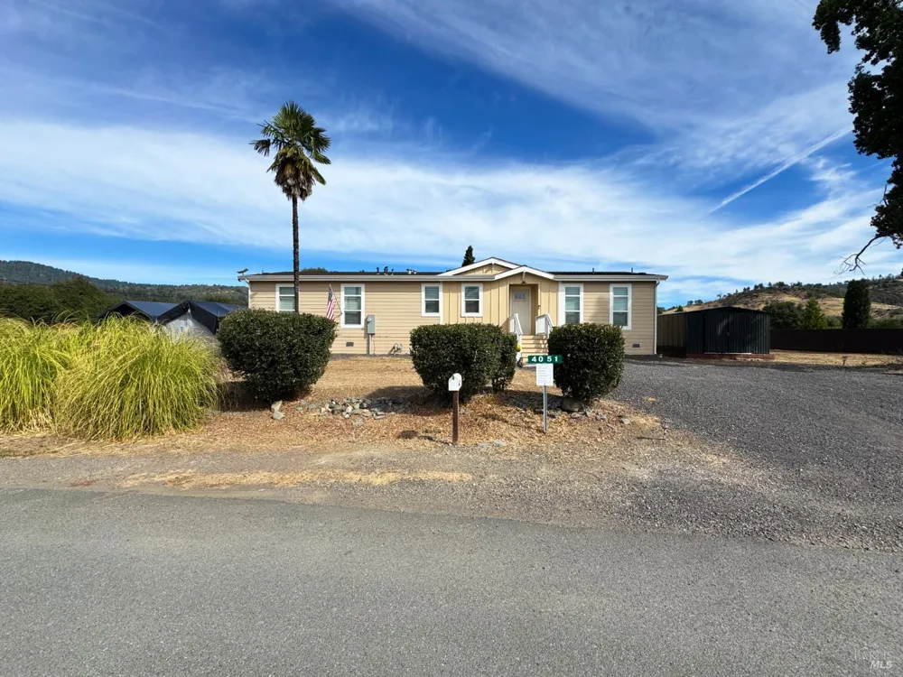 4051 Fisher Lake Drive Redwood Valley, CA 95470