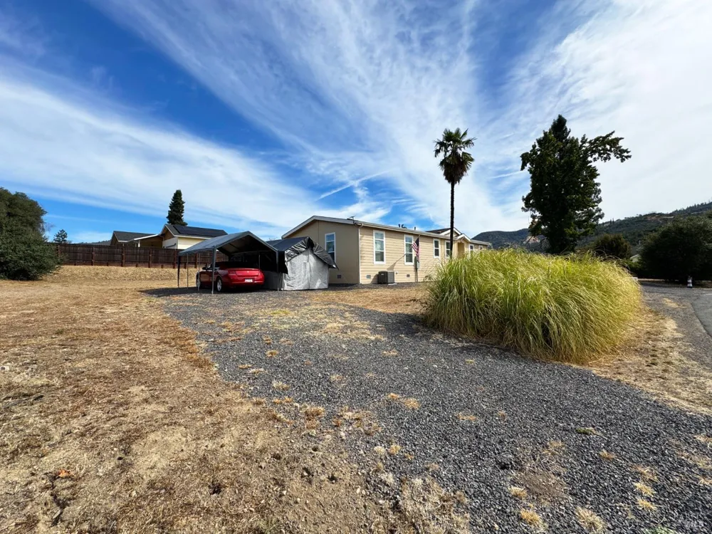 4051 Fisher Lake Drive Redwood Valley, CA 95470