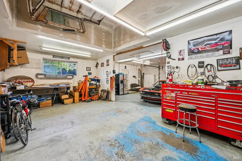 1459 Jahn Drive Santa Rosa, CA 95401