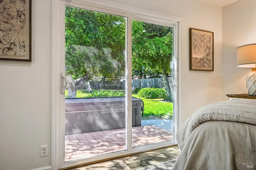 1459 Jahn Drive Santa Rosa, CA 95401