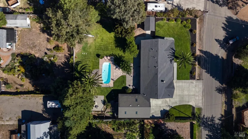1459 Jahn Drive Santa Rosa, CA 95401