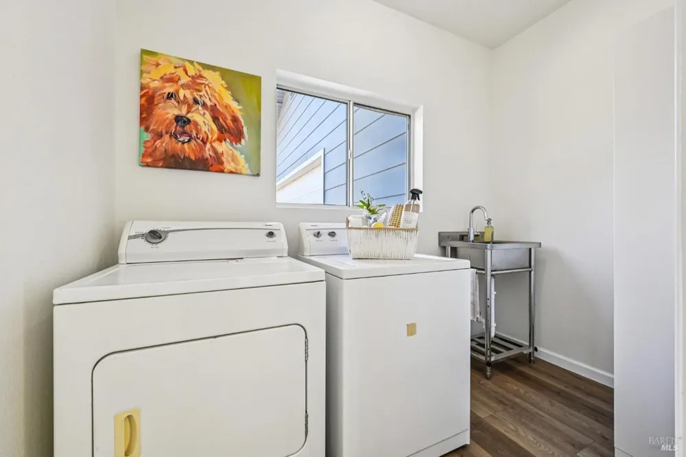 1459 Jahn Drive Santa Rosa, CA 95401