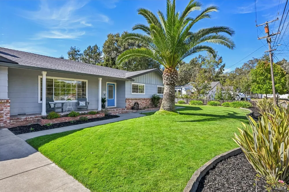 1459 Jahn Drive Santa Rosa, CA 95401