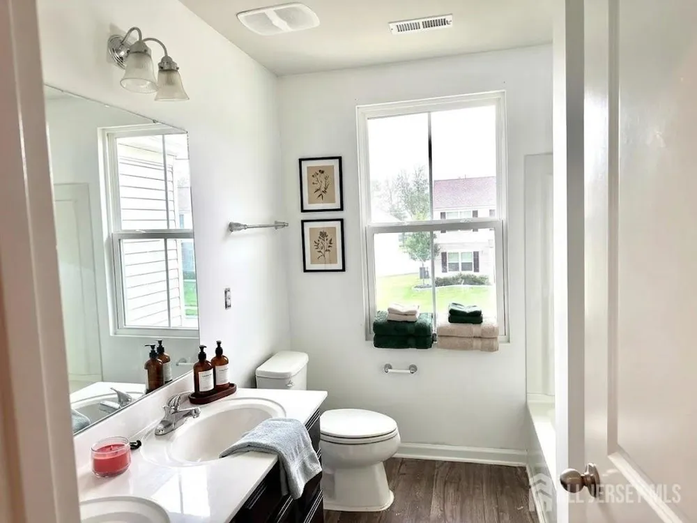 163 Ciseley Drive Winslow, NJ 08081
