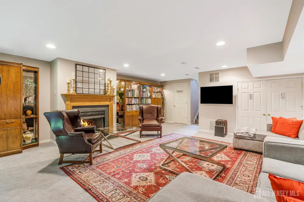 29 Catherine Court Old Bridge, NJ 08879