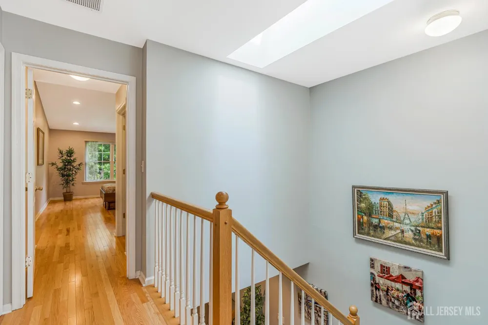 29 Catherine Court Old Bridge, NJ 08879