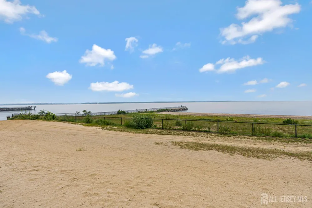29 Catherine Court Old Bridge, NJ 08879