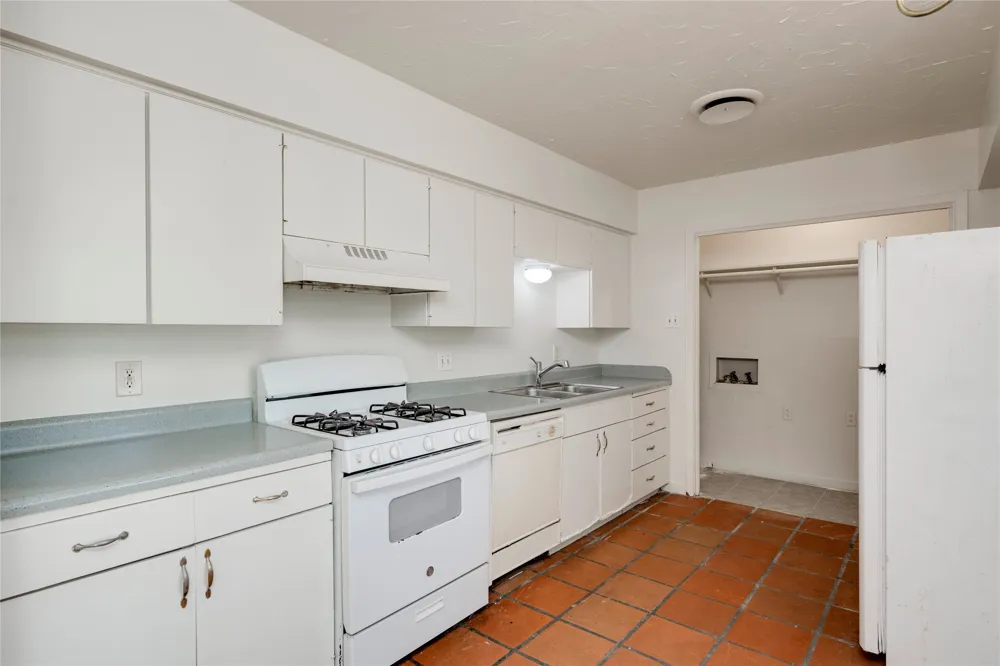 2900 Northeast Drive Austin, TX 78723