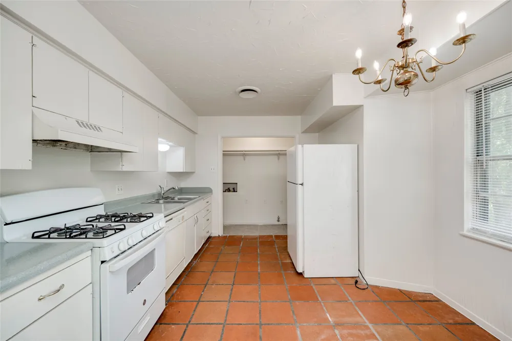 2900 Northeast Drive Austin, TX 78723