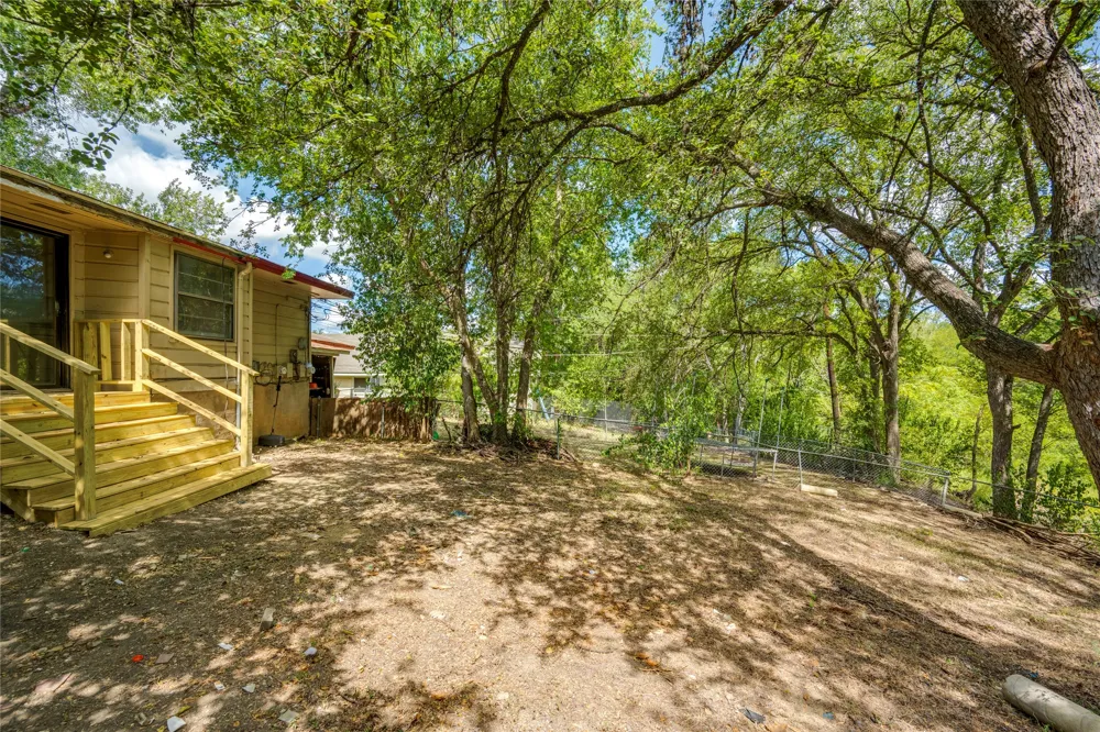 2900 Northeast Drive Austin, TX 78723