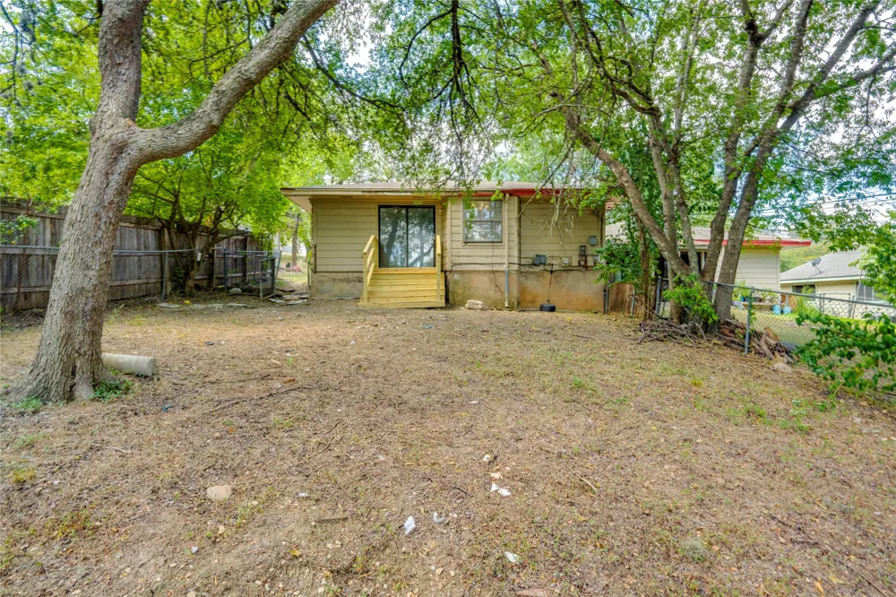 2900 Northeast Drive Austin, TX 78723