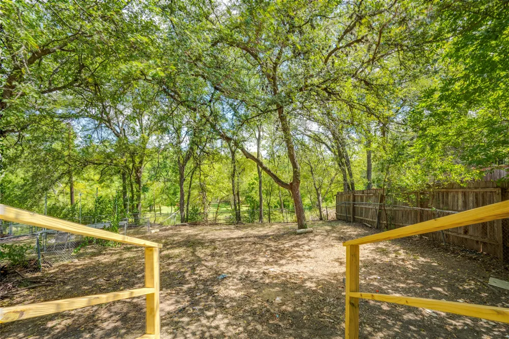 2900 Northeast Drive Austin, TX 78723