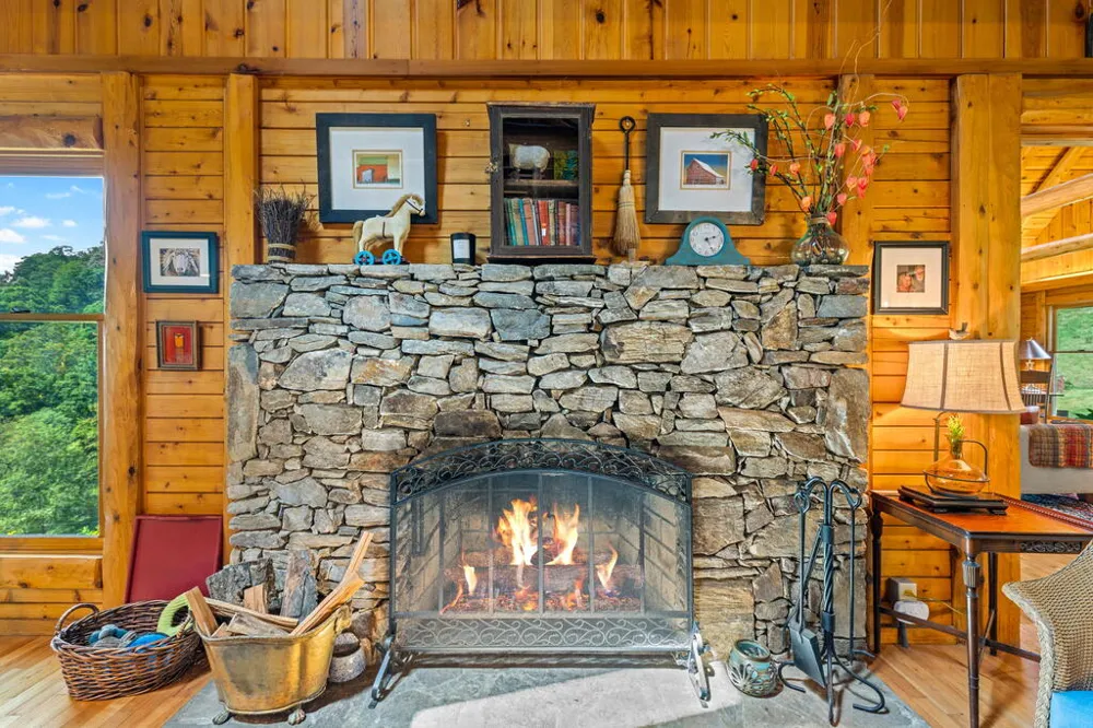Crabtree Mountain Road Clyde, NC 28721