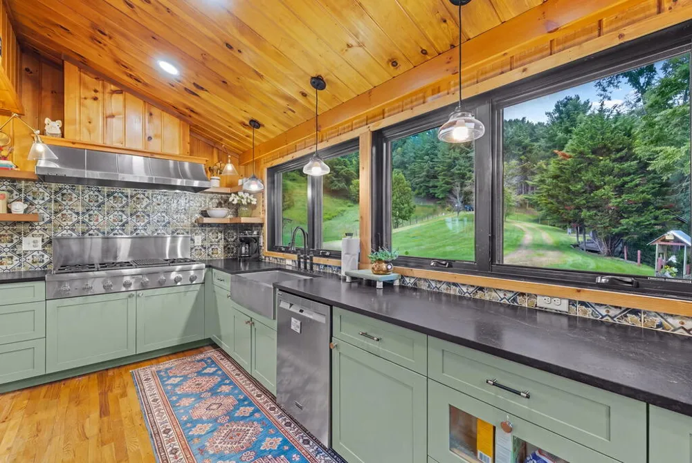 Crabtree Mountain Road Clyde, NC 28721