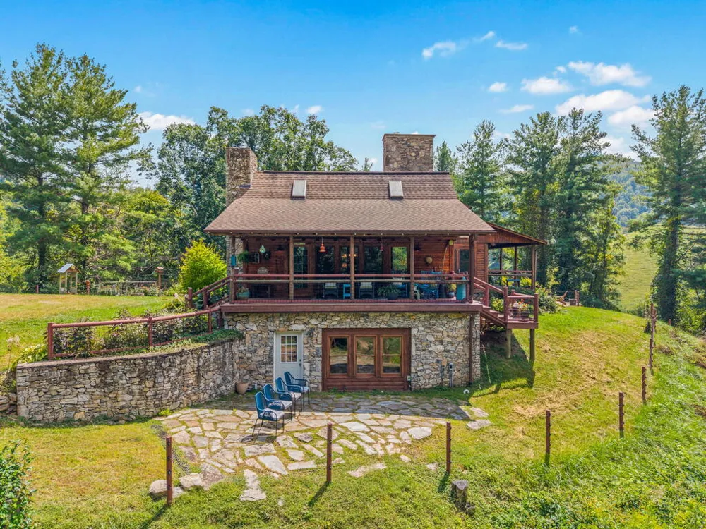 Crabtree Mountain Road Clyde, NC 28721