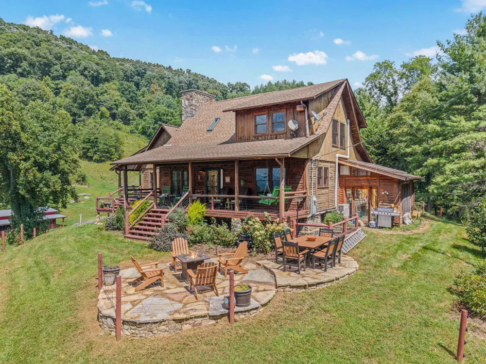 Crabtree Mountain Road Clyde, NC 28721