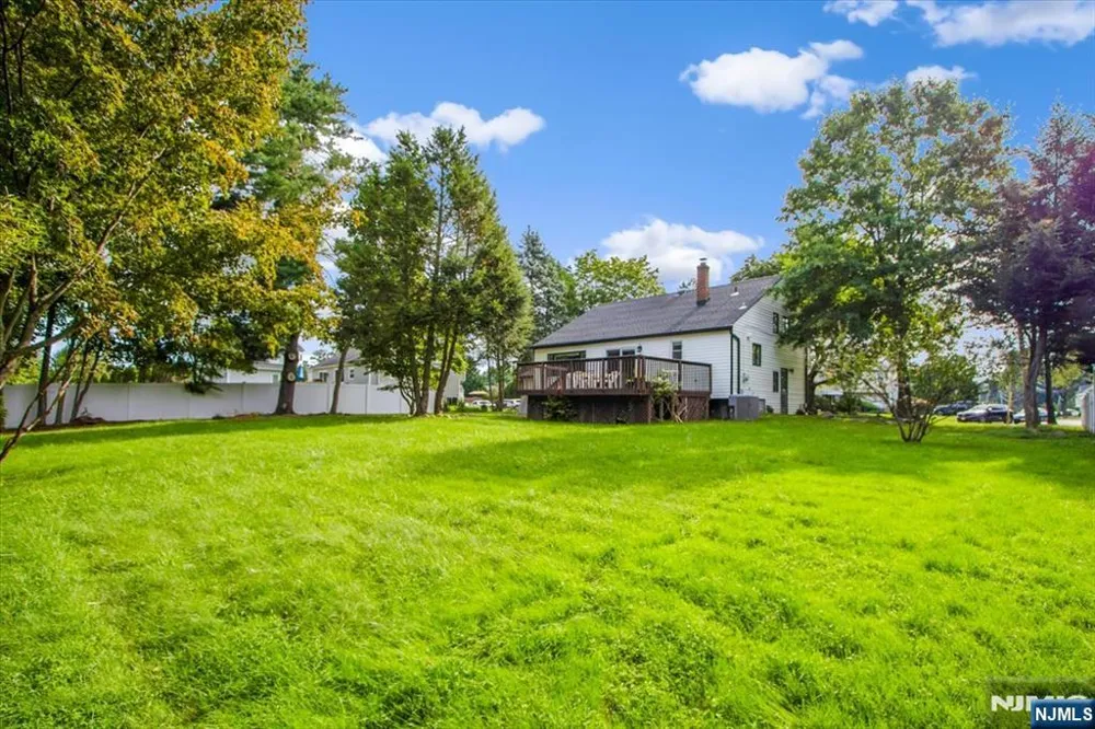 53 Sylvan Terrace Wayne, NJ 07470