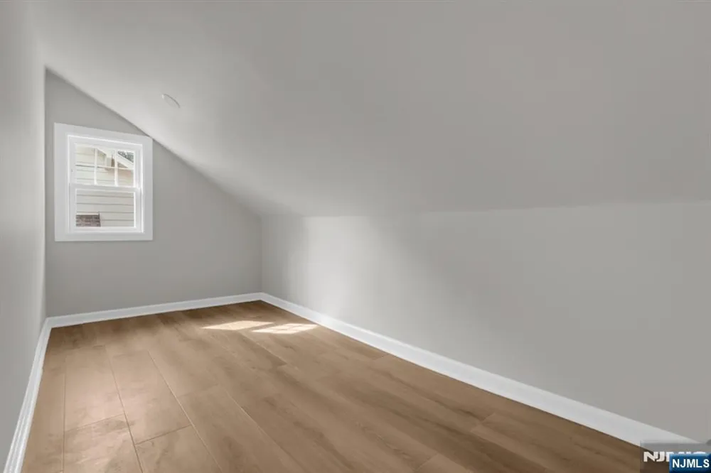 51 Sunset Avenue Bloomfield, NJ 07003