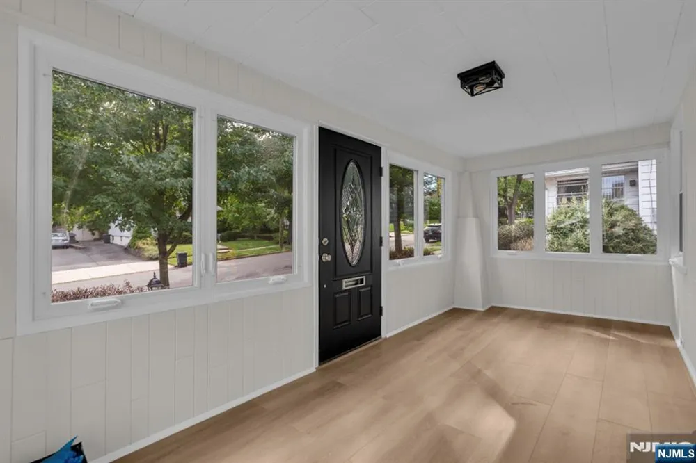 51 Sunset Avenue Bloomfield, NJ 07003