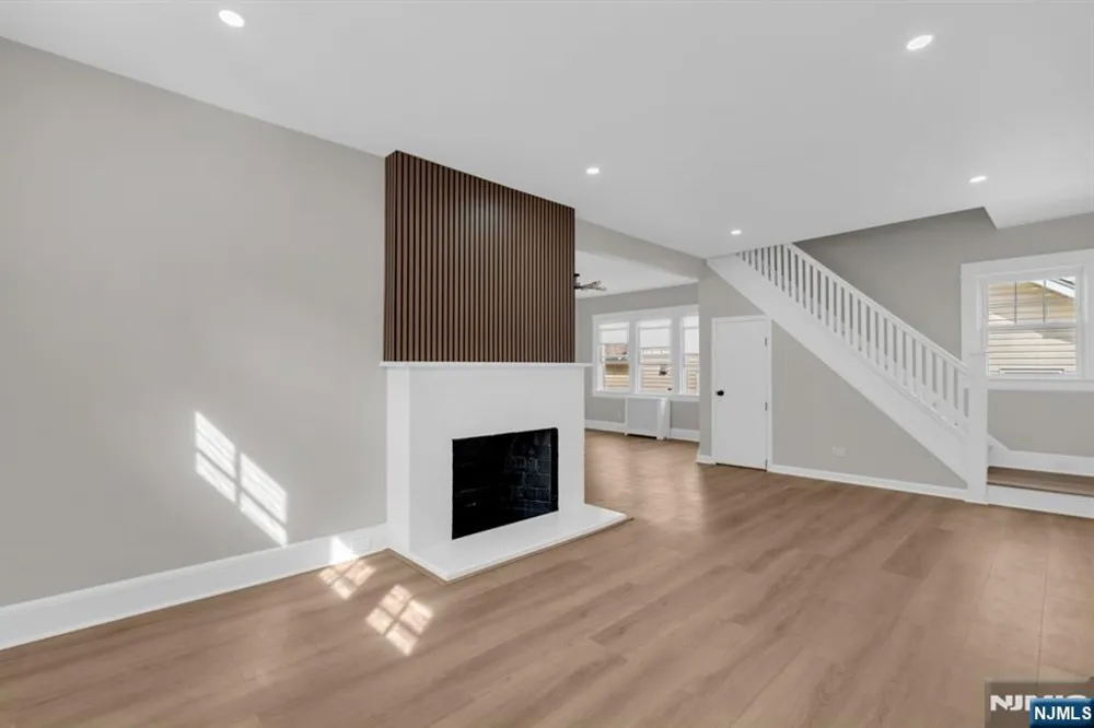 51 Sunset Avenue Bloomfield, NJ 07003