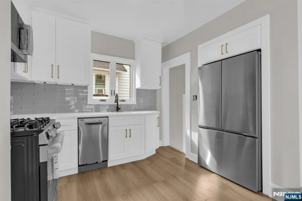 51 Sunset Avenue Bloomfield, NJ 07003