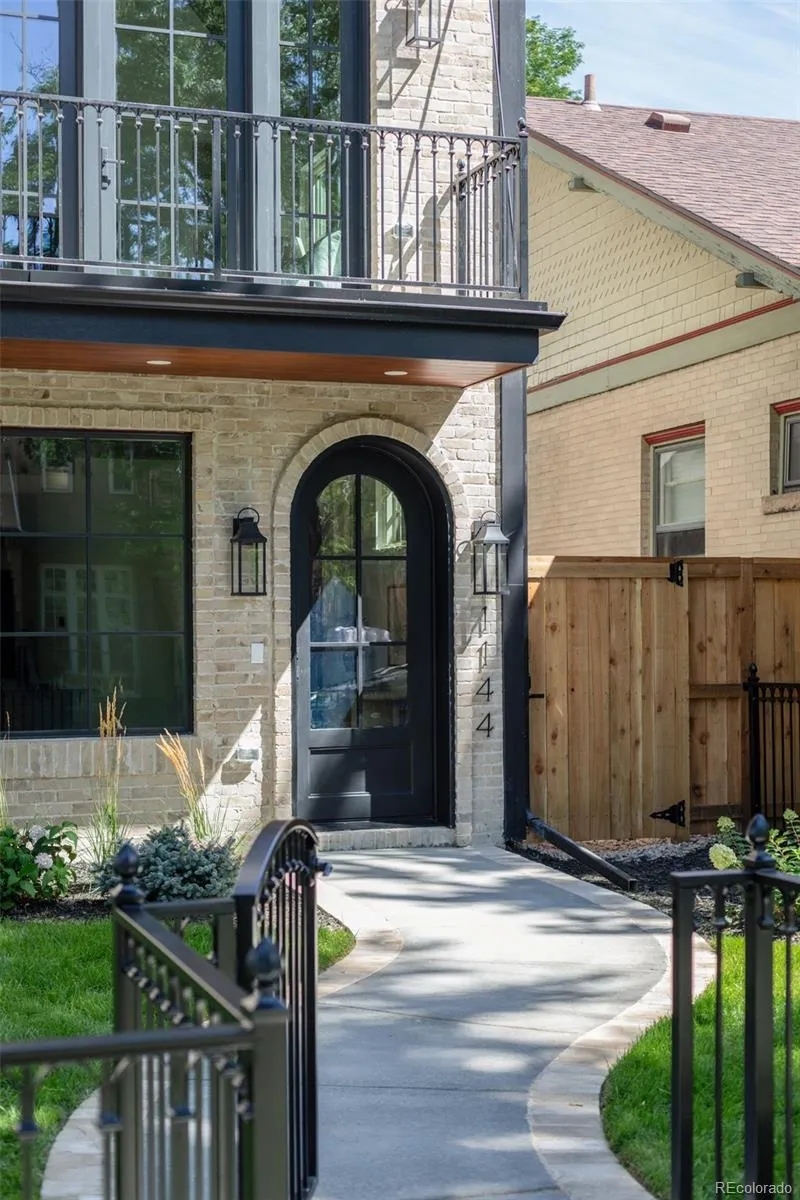 1144 S Race Street Denver, CO 80210
