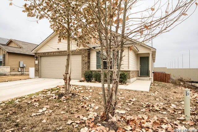 222 HIGH FENCE RD San Antonio, TX 78253