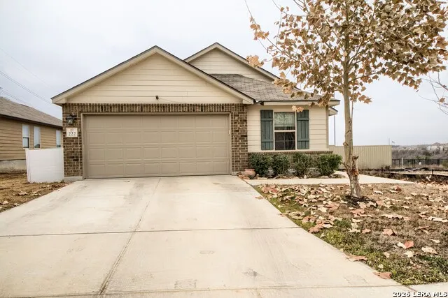 222 HIGH FENCE RD San Antonio, TX 78253