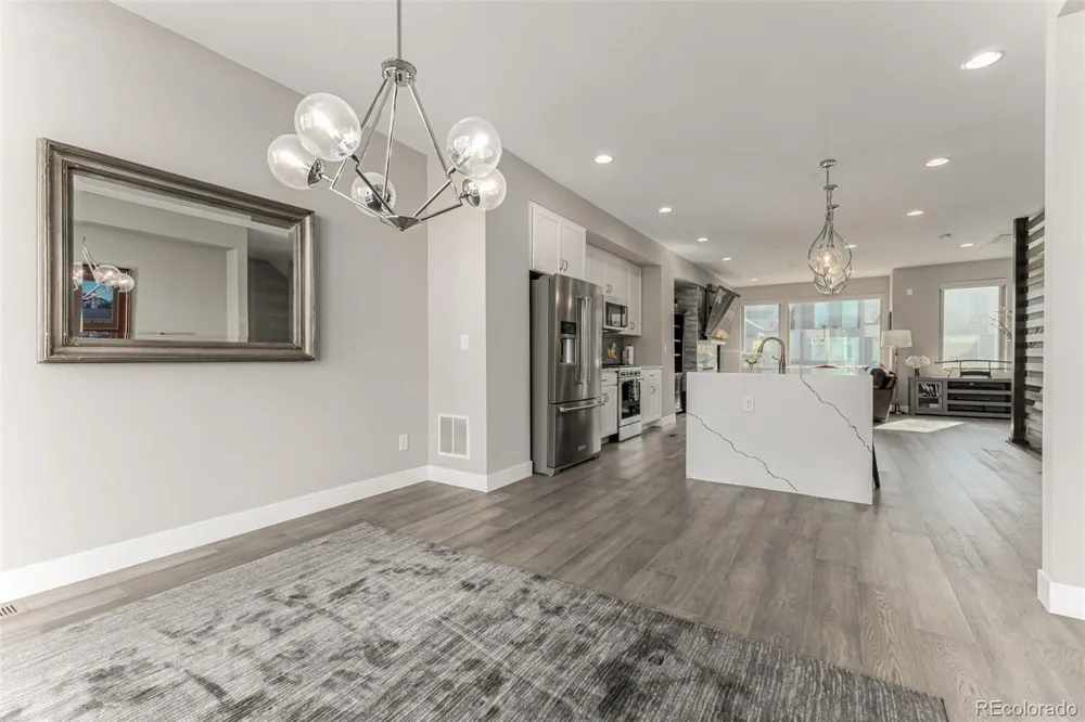 6984 E 1 st Avenue Denver, CO 80230