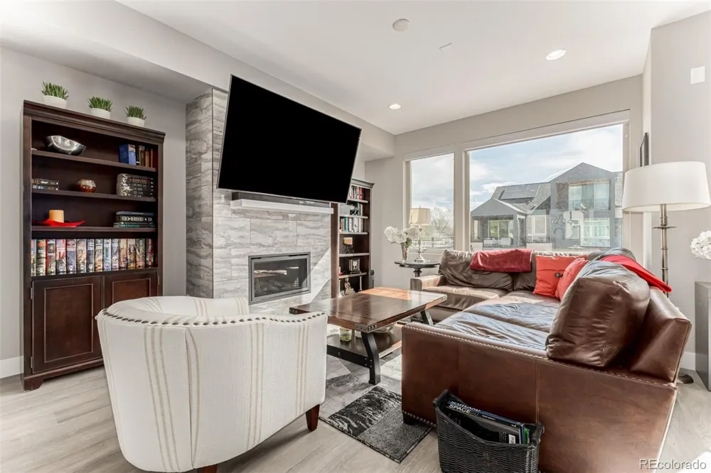 6984 E 1 st Avenue Denver, CO 80230