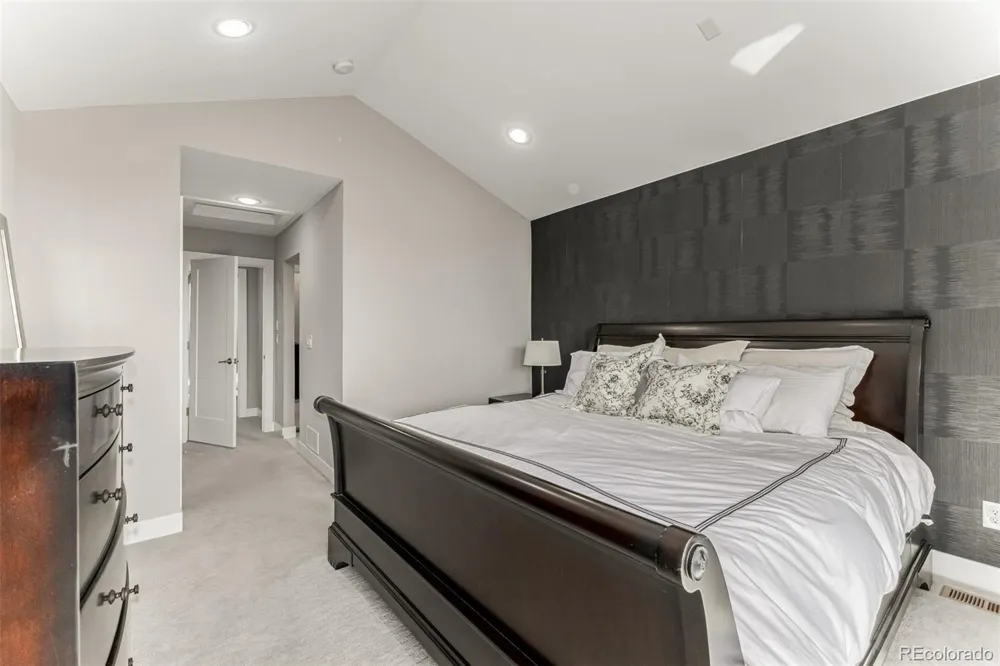 6984 E 1 st Avenue Denver, CO 80230