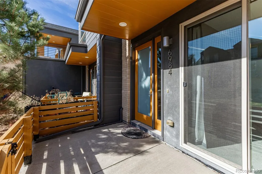 6984 E 1 st Avenue Denver, CO 80230