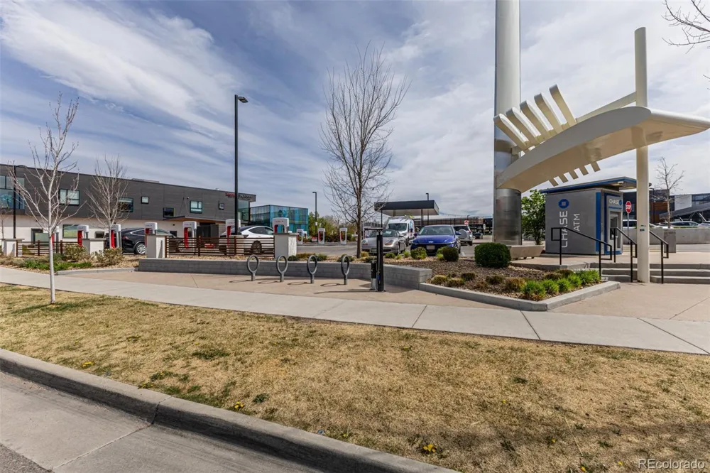 6984 E 1 st Avenue Denver, CO 80230