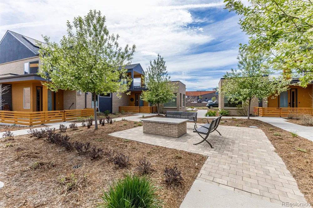 6984 E 1 st Avenue Denver, CO 80230