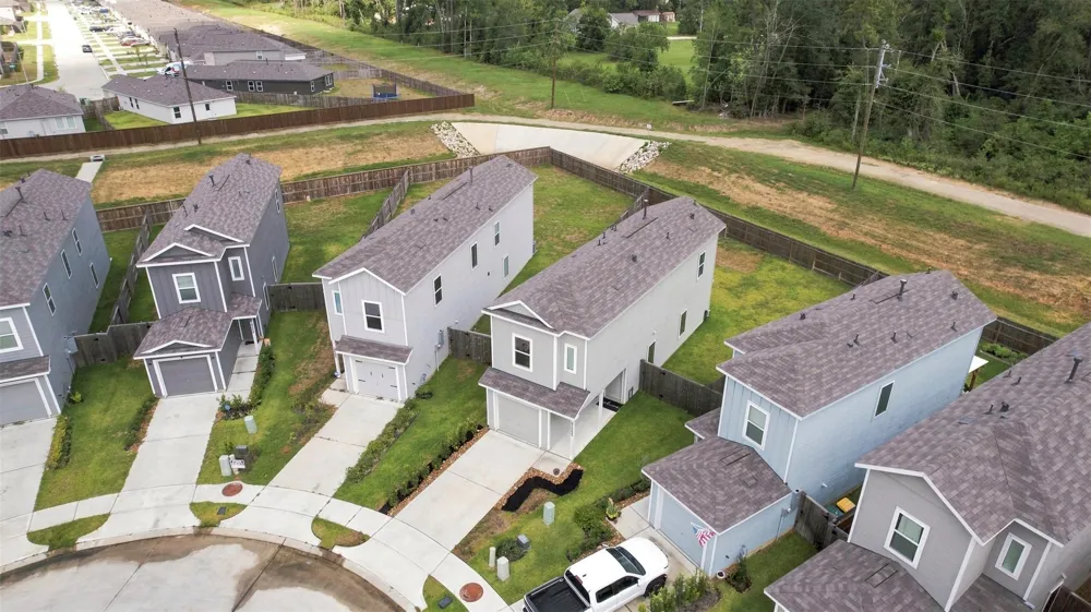 21253 Carosella Drive New Caney, TX 77357