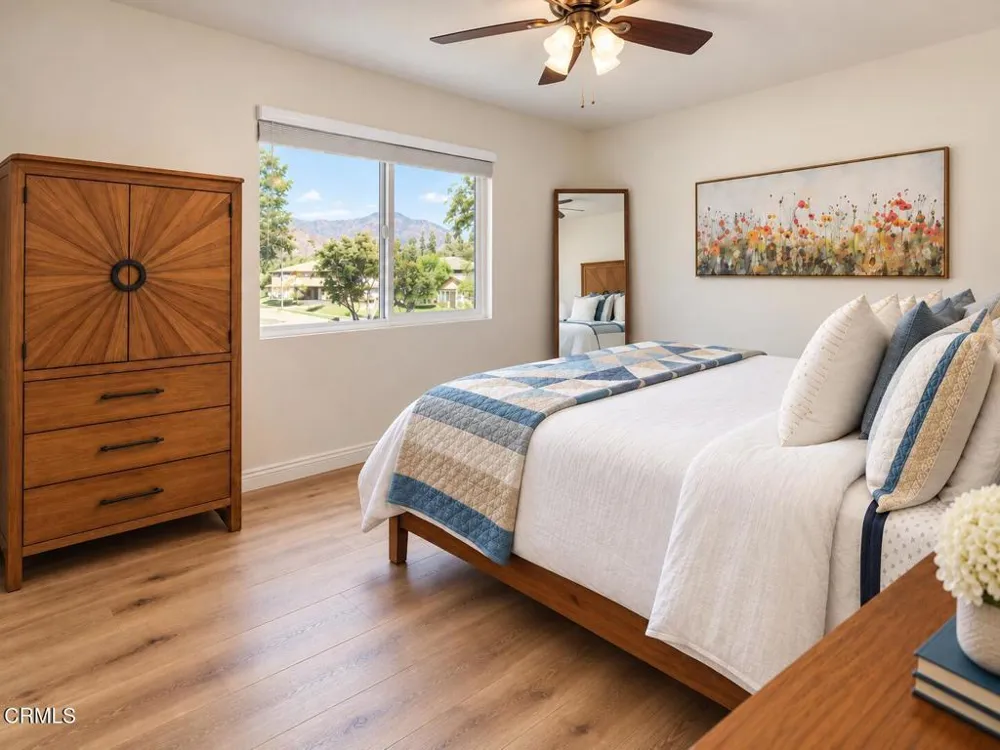 1102 W Calle Del Sol #3 Azusa, CA 91702