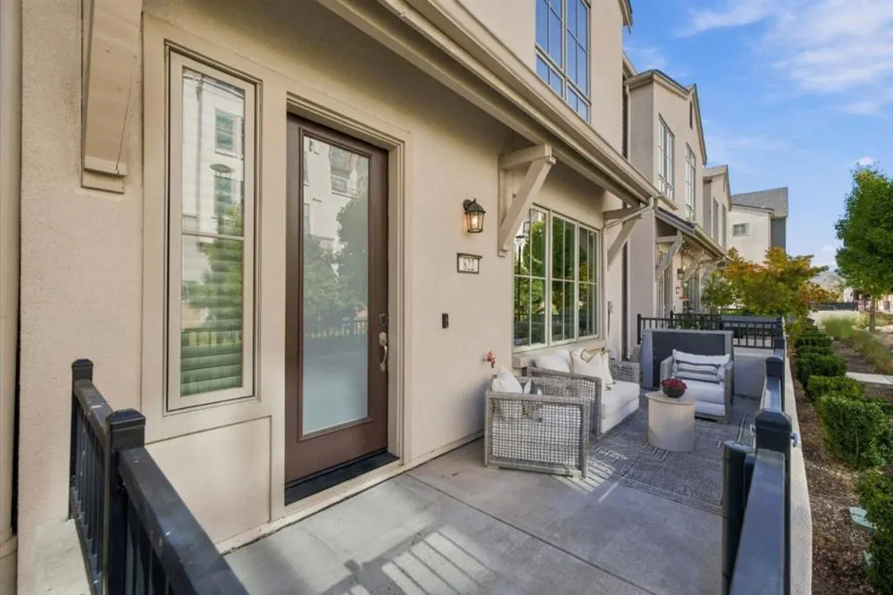 822 Anson Lane Burlingame, CA 94010