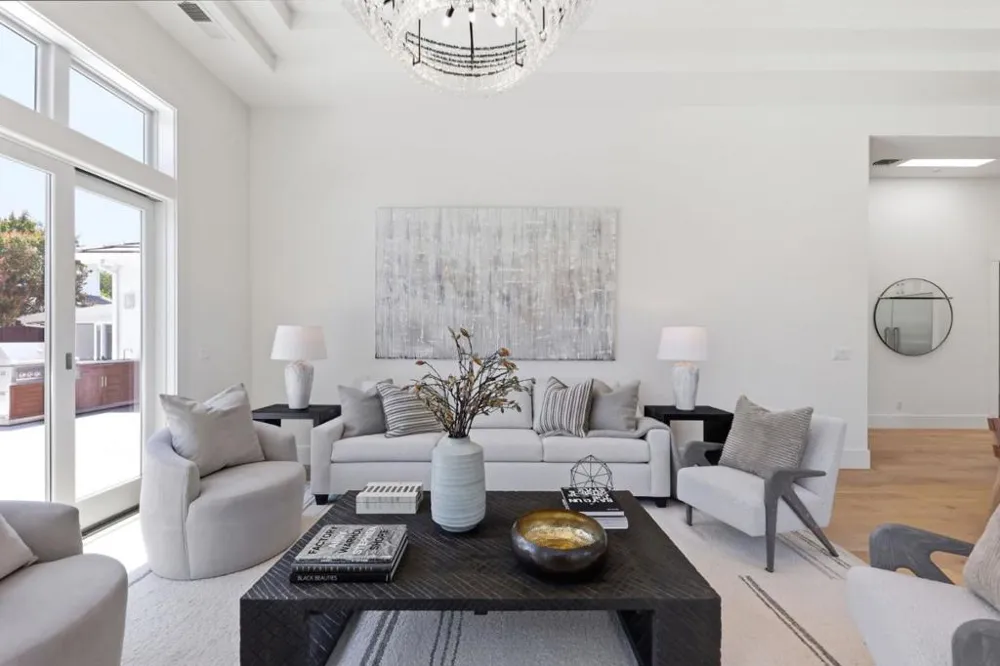 3990 Laguna Avenue Palo Alto, CA 94306