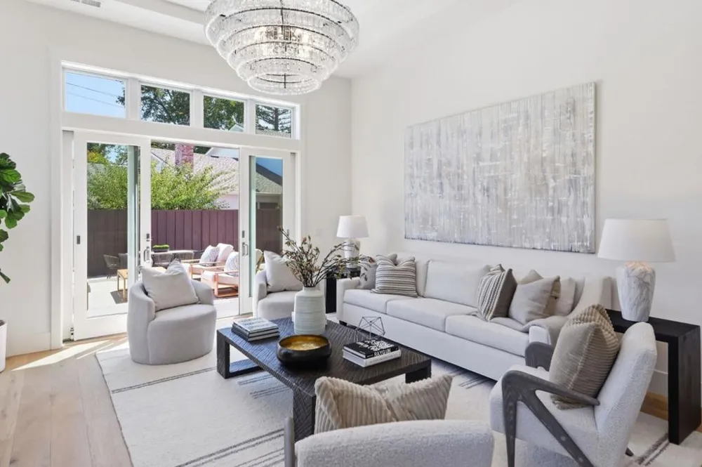 3990 Laguna Avenue Palo Alto, CA 94306