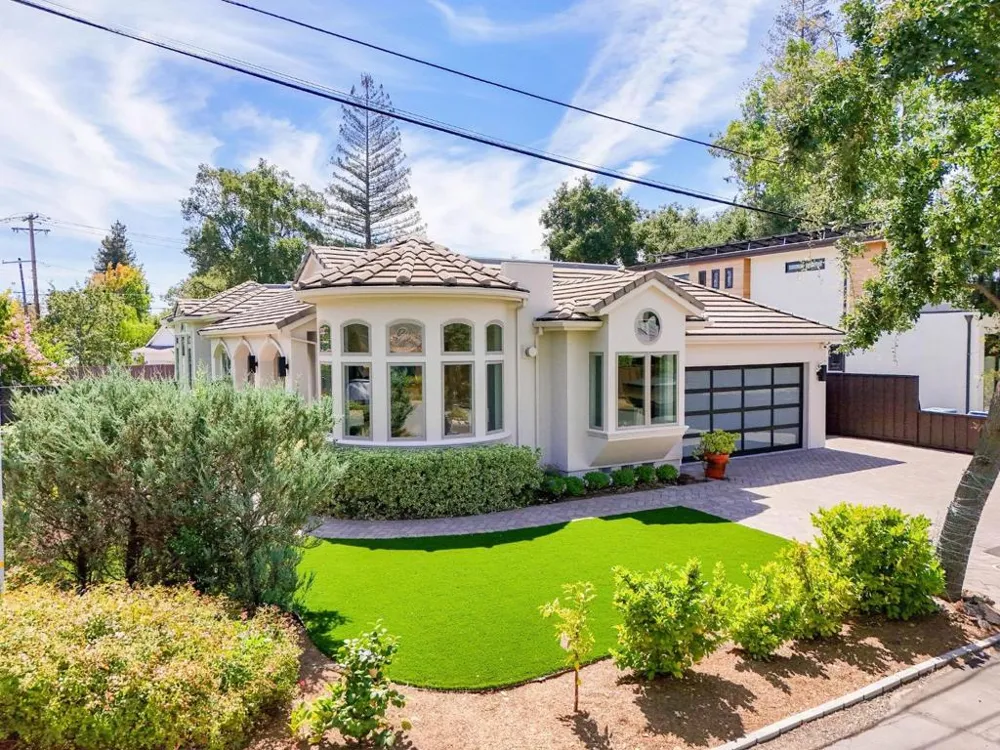 3990 Laguna Avenue Palo Alto, CA 94306