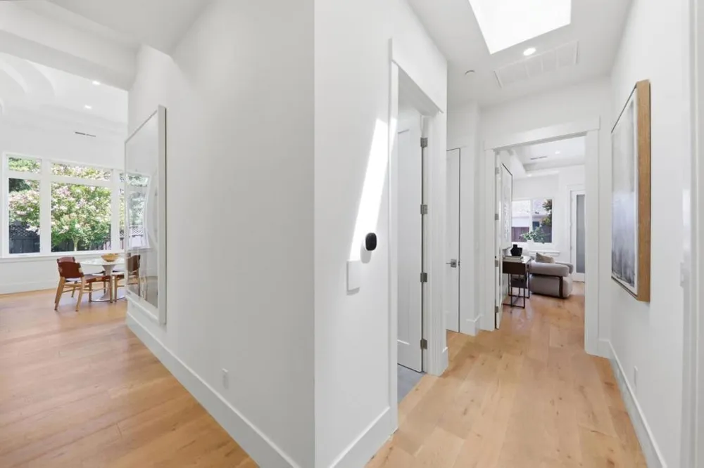 3990 Laguna Avenue Palo Alto, CA 94306