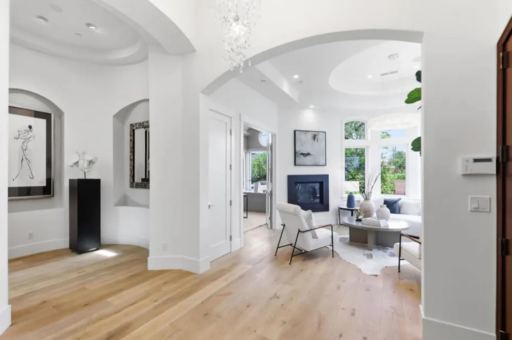 3990 Laguna Avenue Palo Alto, CA 94306