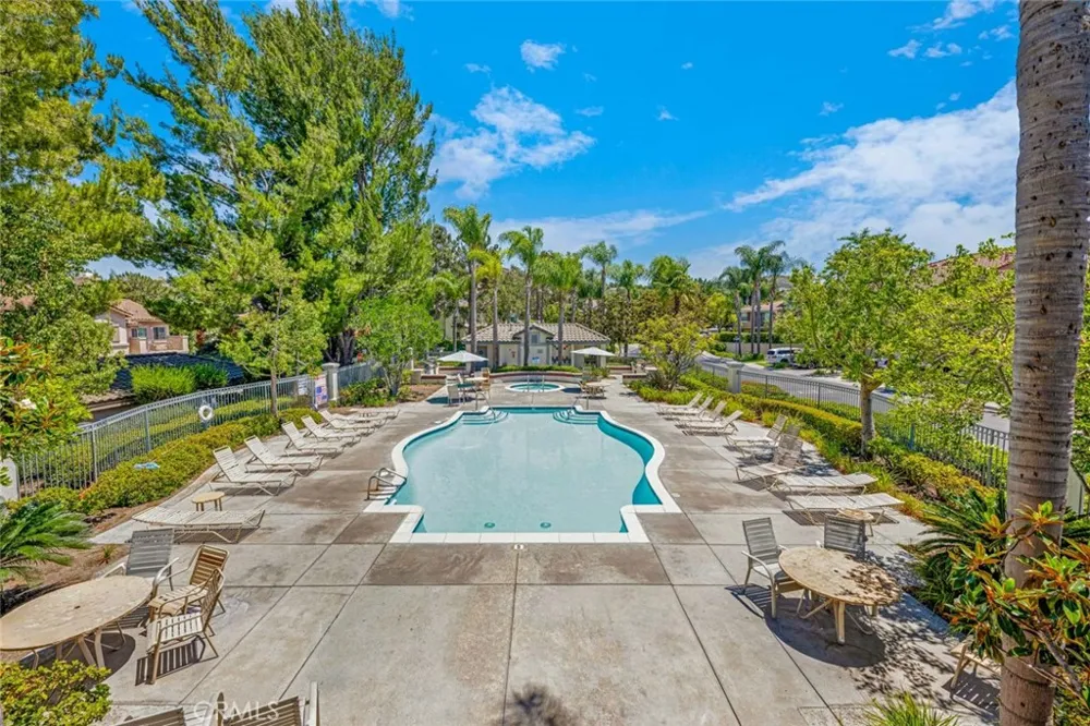 7833 E Viewrim Anaheim Hills, CA 92808