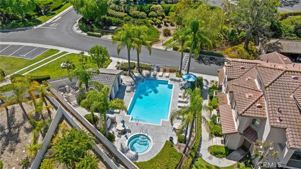 7833 E Viewrim Anaheim Hills, CA 92808