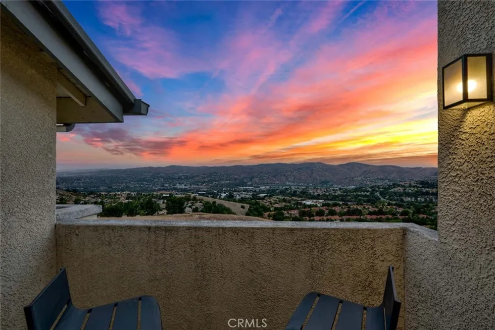 7833 E Viewrim Anaheim Hills, CA 92808