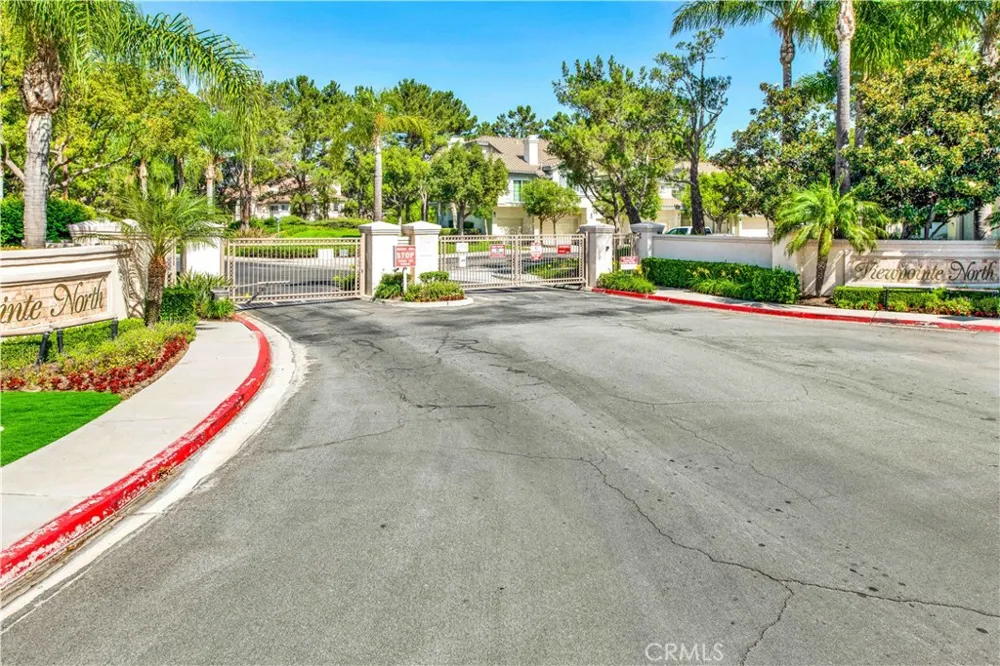 7833 E Viewrim Anaheim Hills, CA 92808