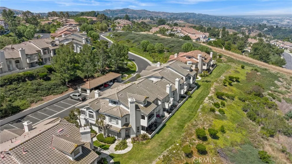 7833 E Viewrim Anaheim Hills, CA 92808