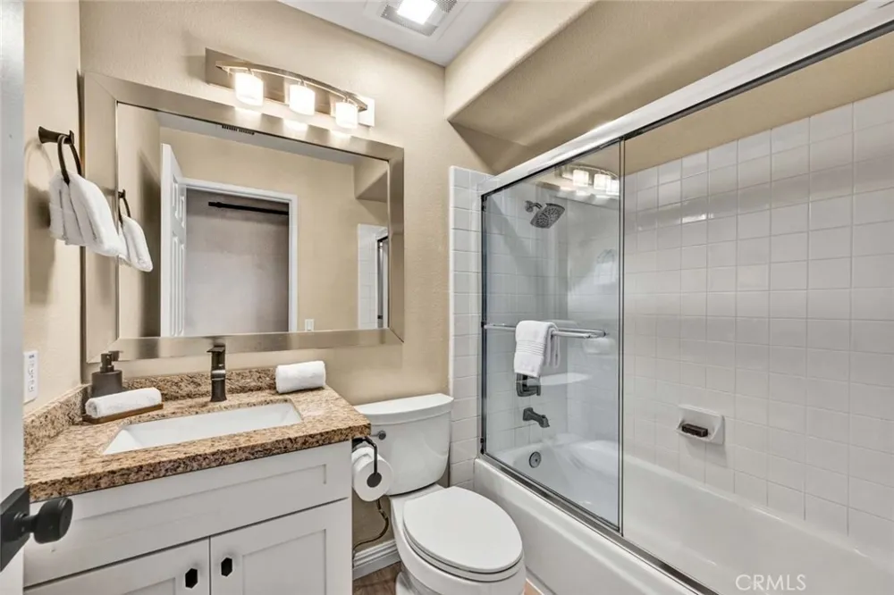 7833 E Viewrim Anaheim Hills, CA 92808